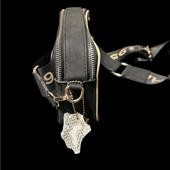 Vintage Havana Black and Silver Snakeskin Crossbody Bag with Extra Strap - Picture 4 of 5